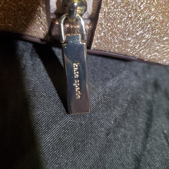 Kate Spade Makeup Bag - Picture 5 of 11